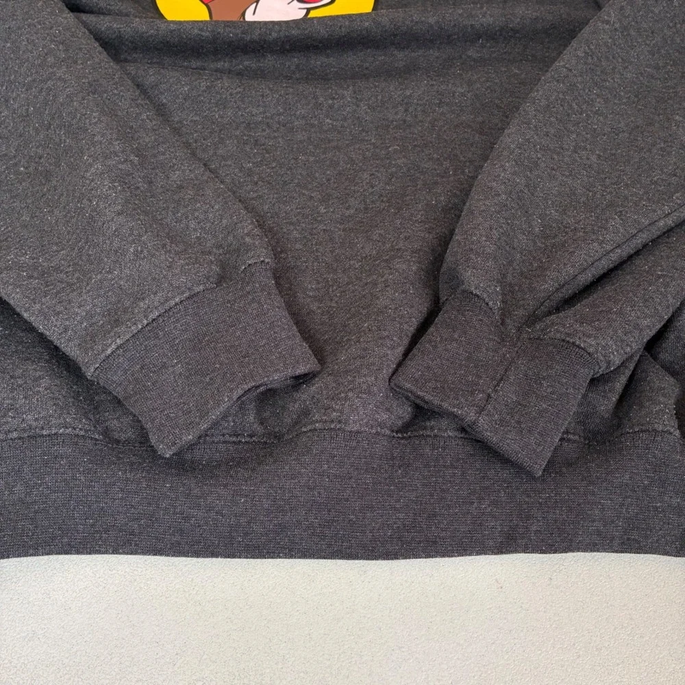 Buc-ees sweatshirt Women's XL Gray Classic Beaver Graphic Whimsical Travel Texas - Picture 5 of 7